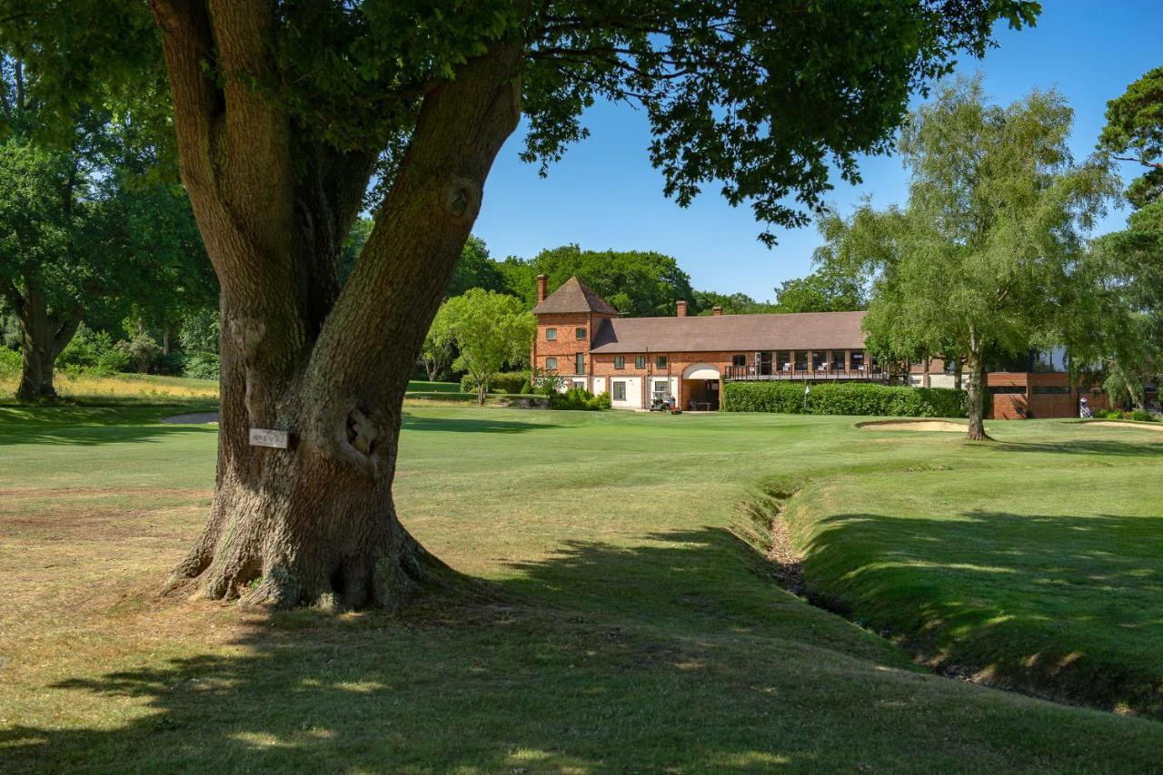 Cottesmore Hotel Golf & Country Club Crawley  Eksteriør billede