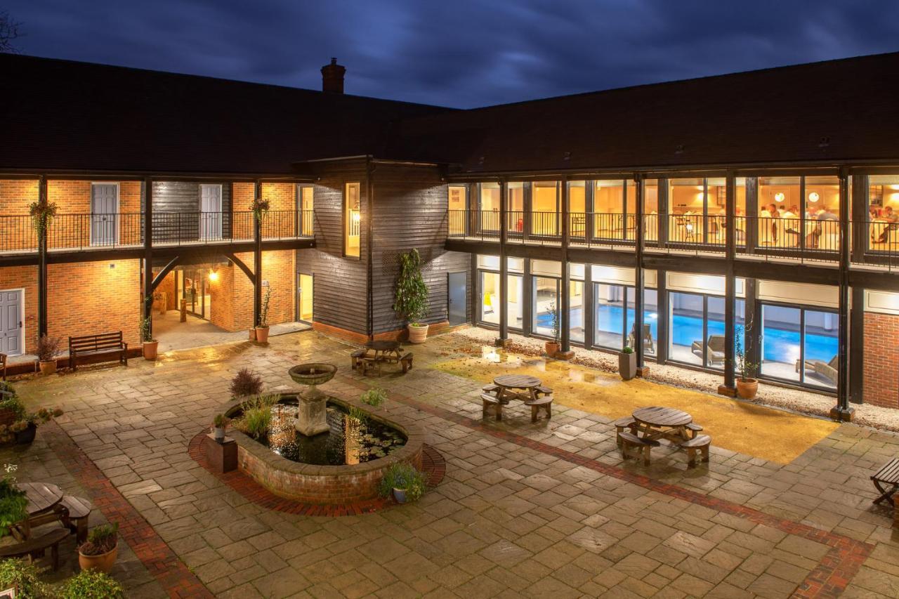 Cottesmore Hotel Golf & Country Club Crawley  Eksteriør billede