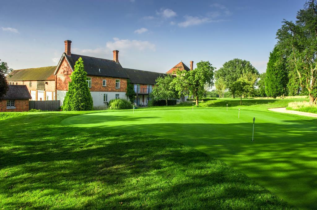Cottesmore Hotel Golf & Country Club Crawley  Eksteriør billede
