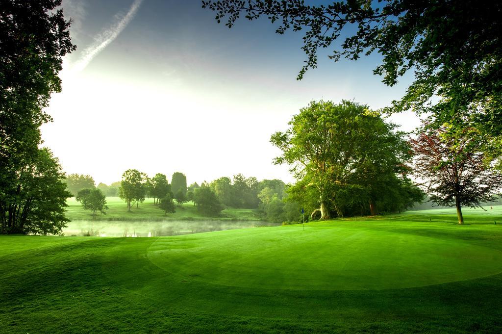 Cottesmore Hotel Golf & Country Club Crawley  Eksteriør billede
