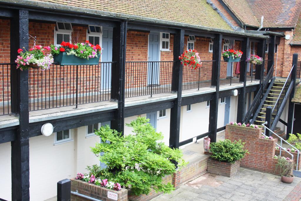 Cottesmore Hotel Golf & Country Club Crawley  Eksteriør billede